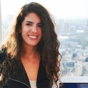 Meet your Posher, Roselyn